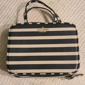 Kate Spade Make Up case